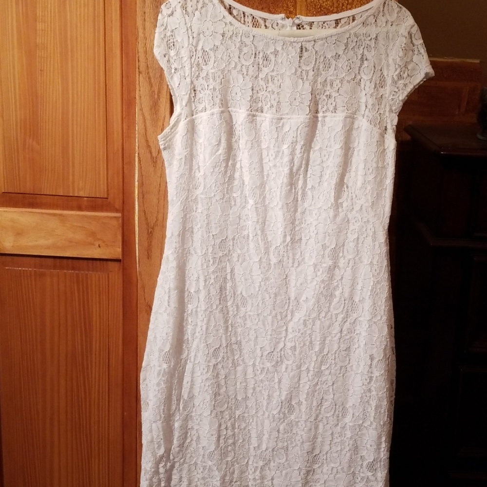 Beautiful fully lace dress size 12